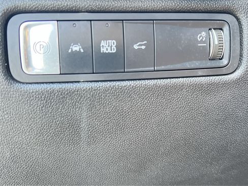Certified 2024 Chevrolet Equinox EV LT w/ LPO, Blackout Package FWD image 21