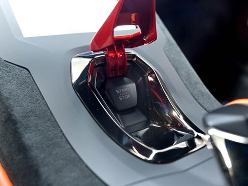 Used 2023 Lamborghini Huracan STO RWD image 20