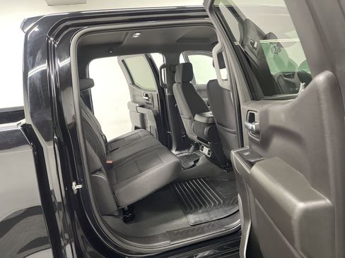 Used 2023 Chevrolet Silverado 1500 Custom Trail Boss image 18