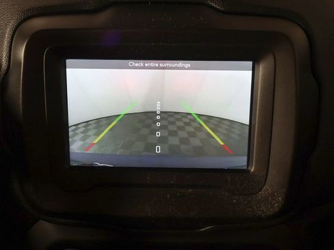 Used 2020 Jeep Renegade Altitude AWD/4WD image 40