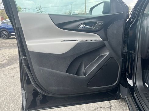 Used 2023 Chevrolet Equinox LS AWD/4WD image 20