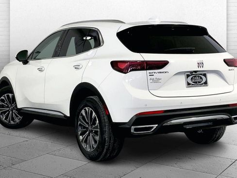 Used 2025 Buick Envision Preferred image 11