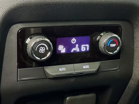 New 2026 Chevrolet Traverse Z71 w/ Enhanced Driving Package AWD/4WD image 26