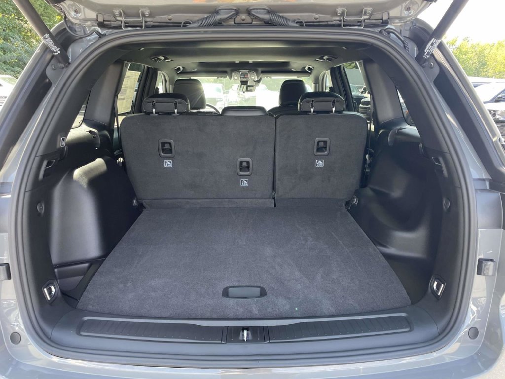New 2027 Jeep Grand Cherokee Altitude AWD/4WD image 43