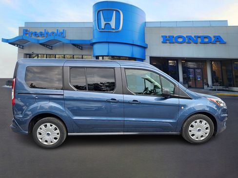 Used 2020 Ford Transit Connect XLT FWD image 7
