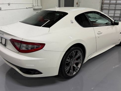 Used 2016 Maserati GranTurismo Sport image 12