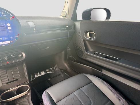 Used 2025 MINI Cooper S image 23