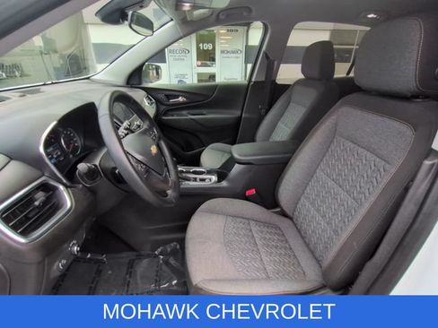 Used 2024 Chevrolet Equinox LT AWD/4WD image 19