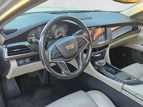 Used 2018 Cadillac CT6 Luxury image 10