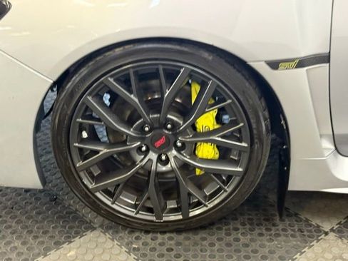 Used 2019 Subaru WRX STI image 11