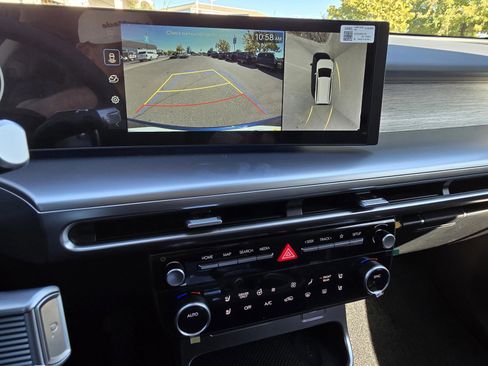 New 2026 Hyundai Ioniq 9 Limited image 19