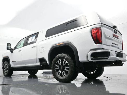 Used 2022 GMC Sierra 2500 AT4 w/ AT4 Preferred Package AWD/4WD image 51