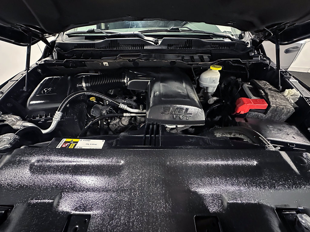 Used 2020 RAM 1500 Warlock w/ Luxury Group AWD/4WD image 37