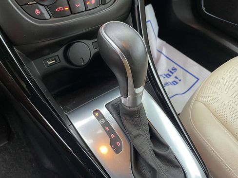 Used 2017 Buick Cascada Premium image 20