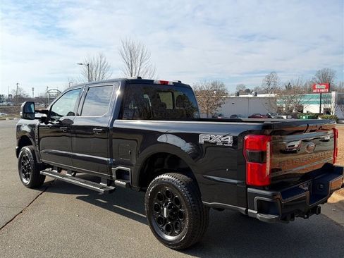 Used 2025 Ford F250 XLT w/ Black Appearance Package image 6