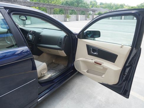 Used 2004 Cadillac CTS 3.6 w/ Preferred Equipment Group RWD image 34