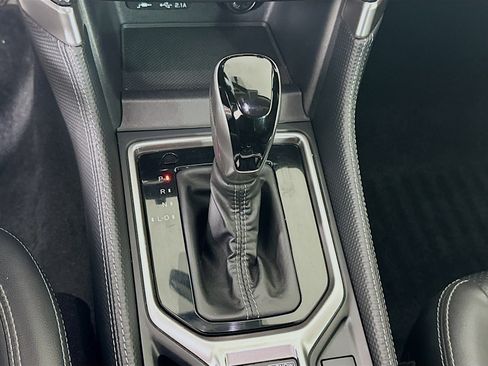 Used 2020 Subaru Forester Limited w/ Popular Package #3 image 24