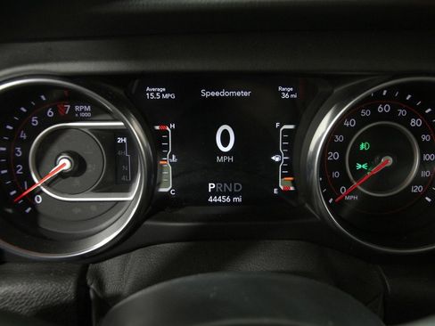 Used 2020 Jeep Gladiator Rubicon image 8