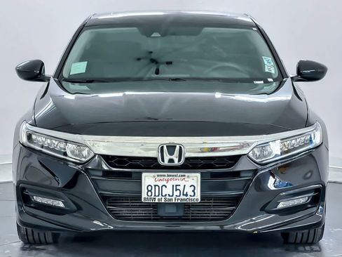 Used 2018 Honda Accord EX image 10