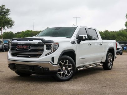 Used 2022 GMC Sierra 1500 SLT w/ SLT Convenience Package