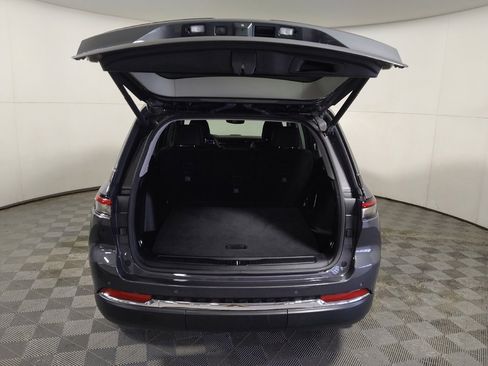 Used 2022 Jeep Grand Cherokee Limited 4xe image 29