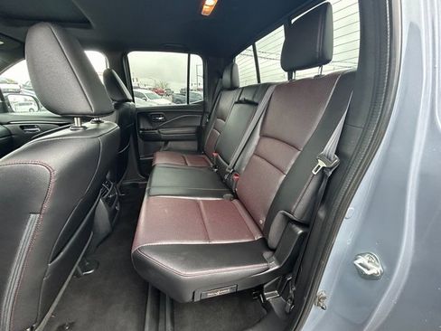 Used 2022 Honda Ridgeline Black Edition image 7