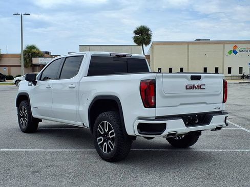 Used 2021 GMC Sierra 1500 AT4 w/ AT4 Value Package AWD/4WD image 5