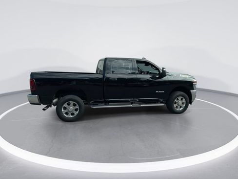 Used 2026 RAM 2500 Big Horn AWD/4WD image 9