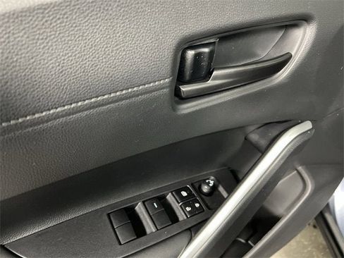 Used 2023 Toyota Corolla Cross LE image 23