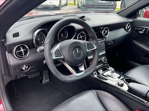 Used 2020 Mercedes-Benz SLC 300 SLC 300 image 14