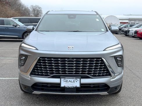 Used 2025 Buick Enclave Avenir w/ LPO, Floor Liner Package image 2