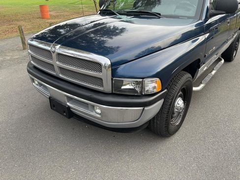 Used 2001 Dodge Ram 2500 Truck 2WD Quad Cab image 7
