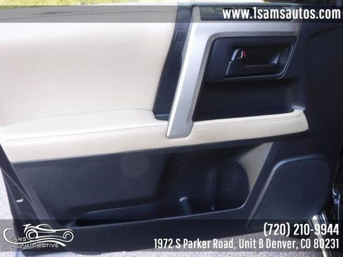 Used 2013 Toyota 4Runner SR5 w/ Convenience Pkg image 32