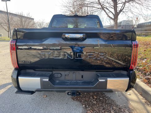 Used 2024 Toyota Tundra Limited image 6