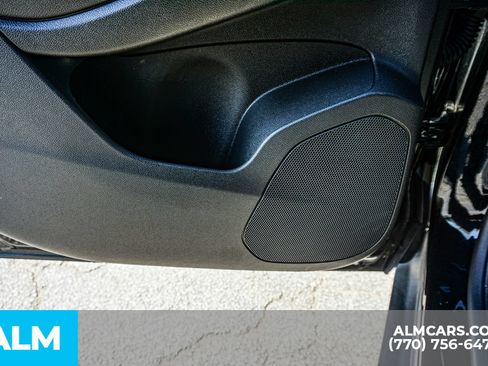 Used 2025 Chevrolet Trax ACTIV w/ Sunroof Package FWD image 59