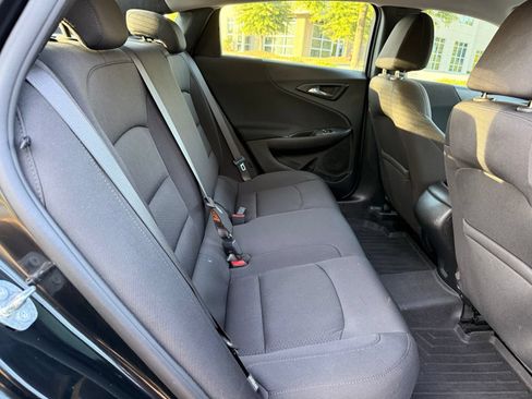 Used 2020 Chevrolet Malibu RS FWD image 38
