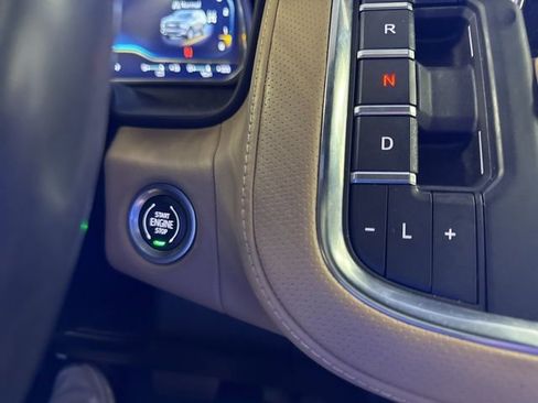 Used 2023 Chevrolet Tahoe Premier image 17