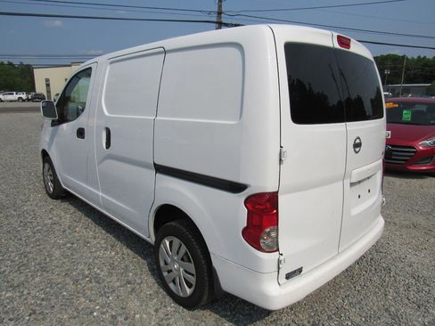 Used 2014 Nissan NV200 SV w/ Exterior Appearance Package image 5