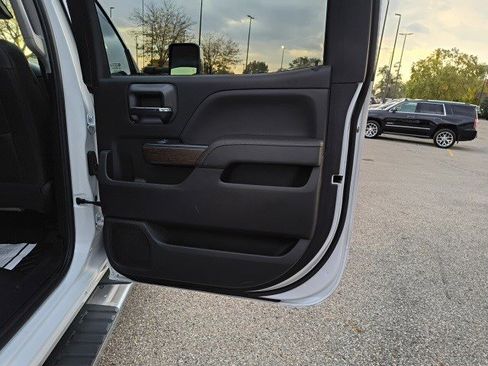 Used 2019 GMC Sierra 2500 Denali w/ Duramax Plus Package image 16