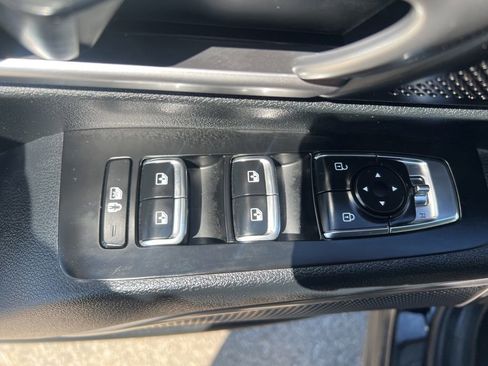 Used 2024 Kia Telluride S w/ S Sunroof Package image 49