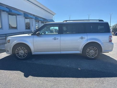 Used 2014 Ford Flex SEL w/ Equipment Group 201A image 5