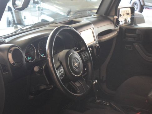 Used 2016 Jeep Wrangler Unlimited Sport w/ Quick Order Package 24S AWD/4WD image 43