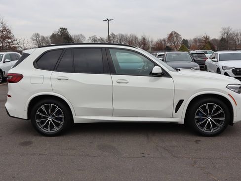 Used 2023 BMW X5 xDrive40i w/ M Sport Package image 4
