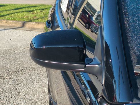 Certified 2025 Jeep Compass Latitude w/ Convenience Group image 11