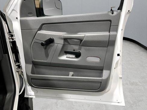 Used 2008 Dodge Ram 3500 Truck ST w/ Popular Equipment Group image 20