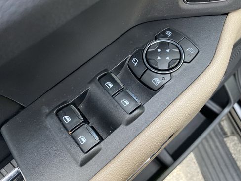 Used 2024 Ford Expedition Max Limited image 27