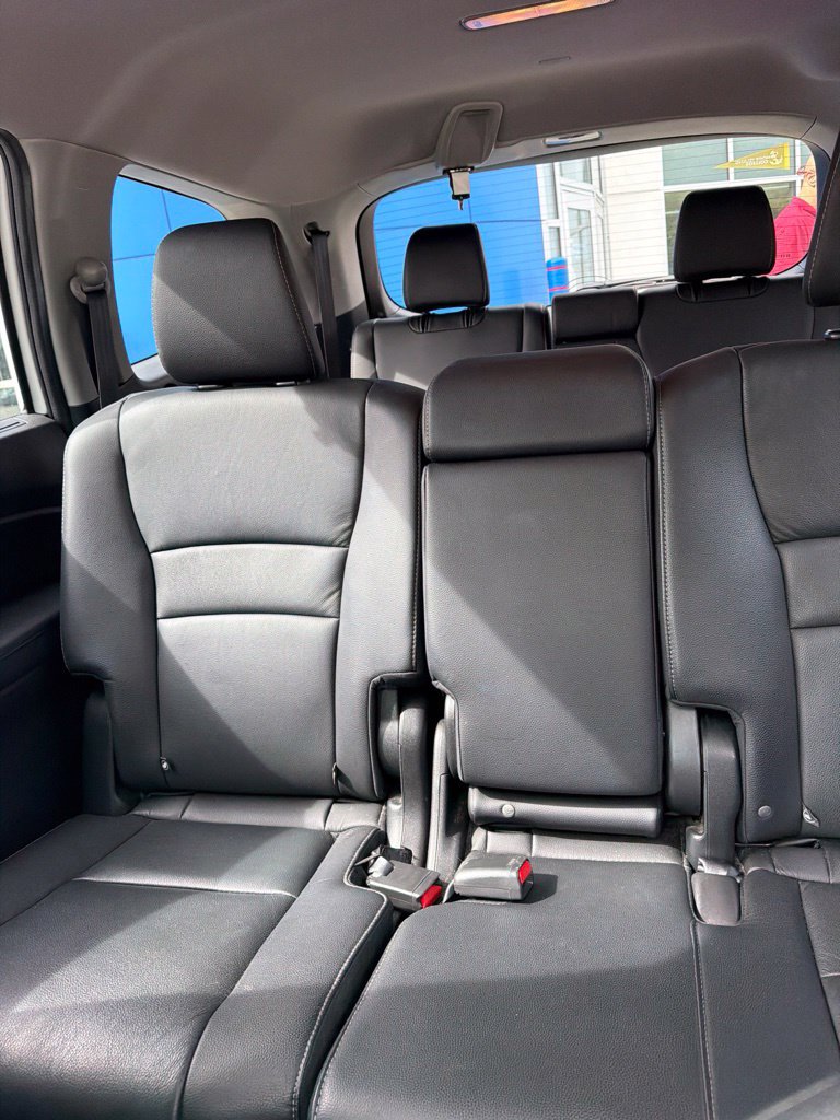 Used 2022 Honda Pilot Special Edition image 2