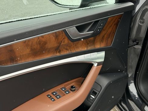 Used 2022 Audi A6 2.0T Premium w/ Convenience Package image 18