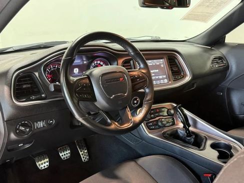 Used 2021 Dodge Challenger R/T Scat Pack RWD image 15