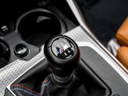 Used 2024 BMW M2 w/ Lighting Package image 22